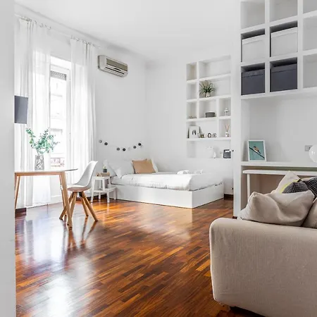 Altido Lovely Studio With Balcony In
